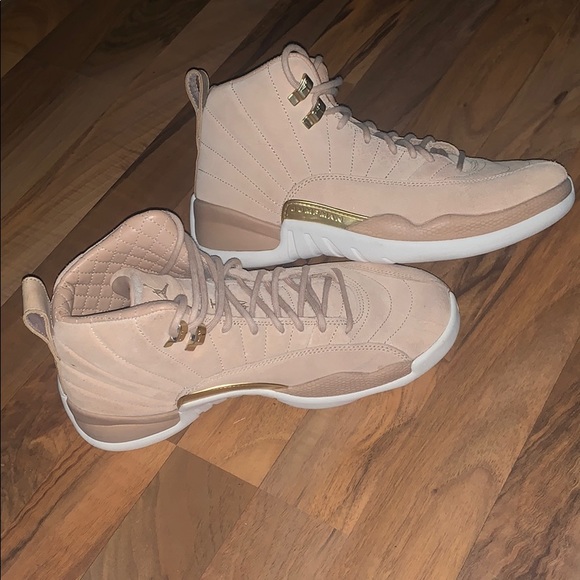 tan jordan 12